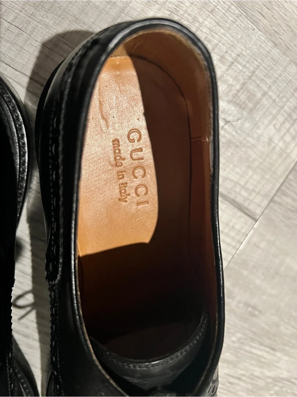 Gucci timeless black